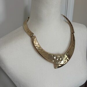 Chico’s Gold Tone Hammered Hinge Choker Women’s